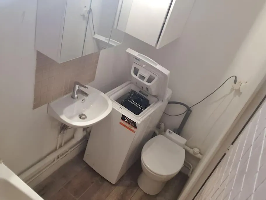 Paris, Porte De Versailles, Meuble Furnished Flat *