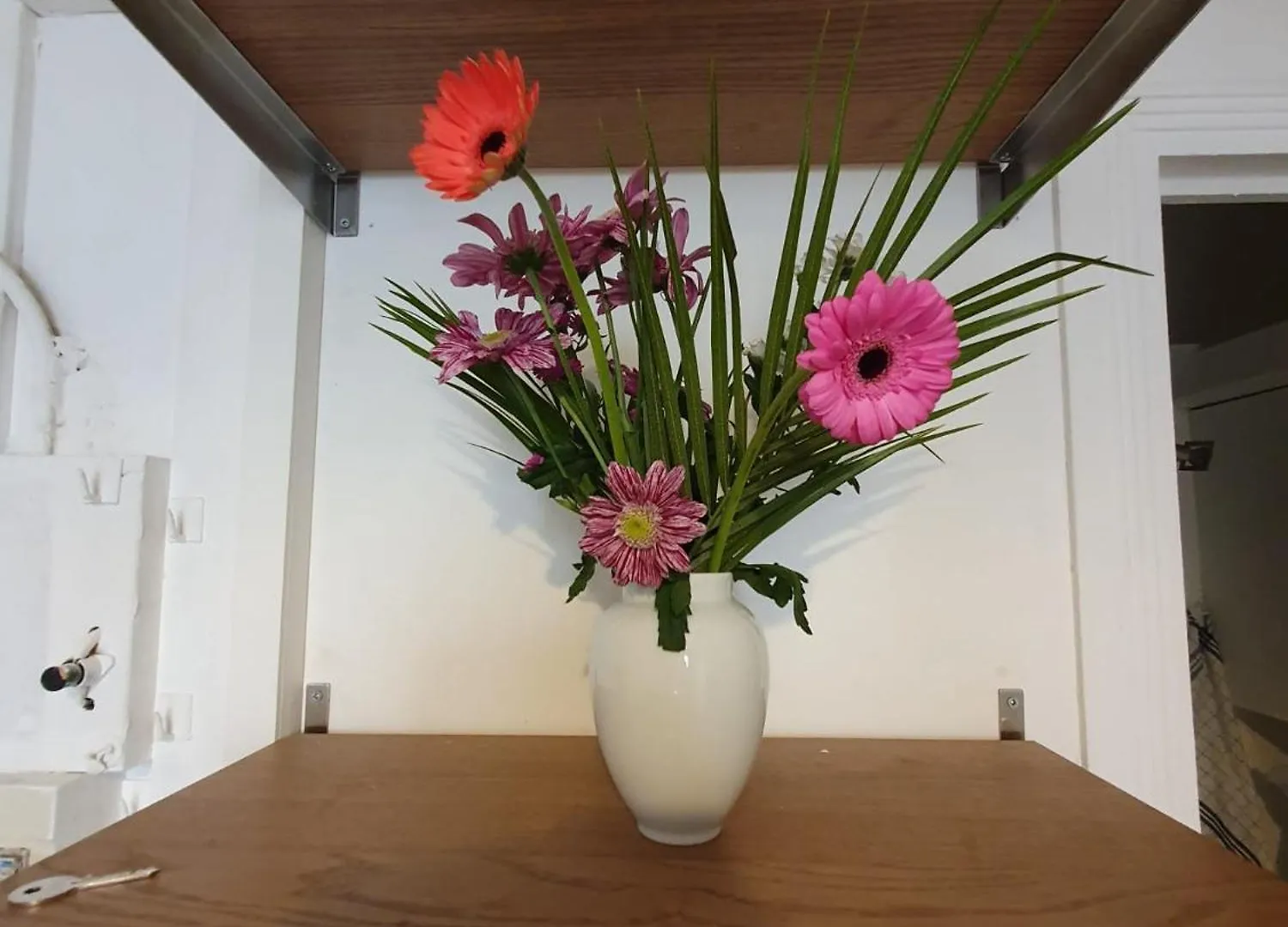 Paris, Porte De Versailles, Meuble Furnished Flat